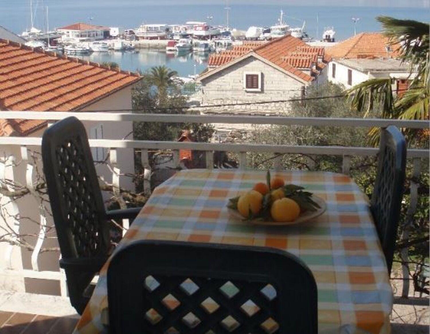 Apartments Biserka - 50 M From Beach Trogir Ngoại thất bức ảnh