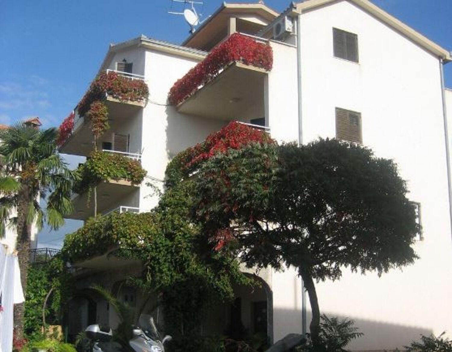 Apartments Biserka - 50 M From Beach Trogir Ngoại thất bức ảnh