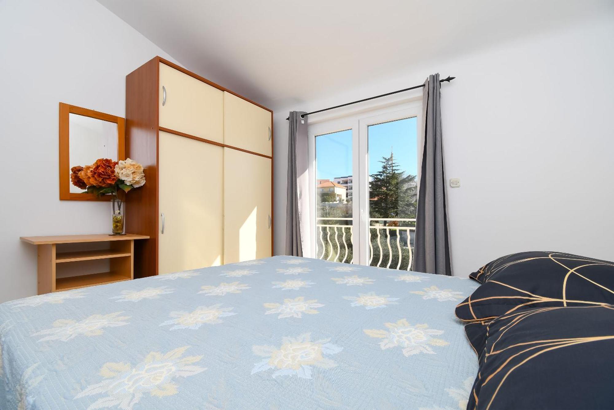 Apartments Biserka - 50 M From Beach Trogir Ngoại thất bức ảnh