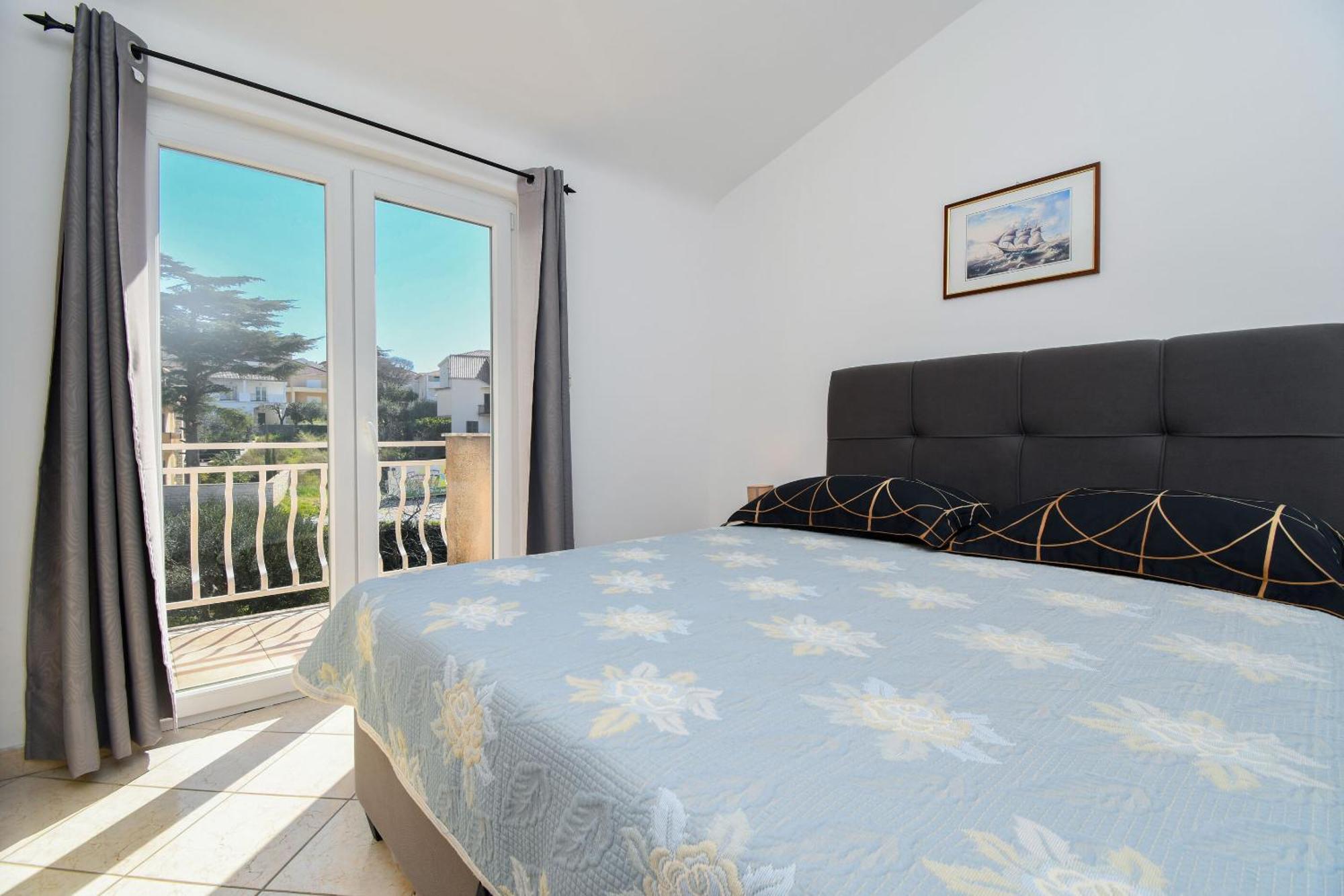 Apartments Biserka - 50 M From Beach Trogir Ngoại thất bức ảnh