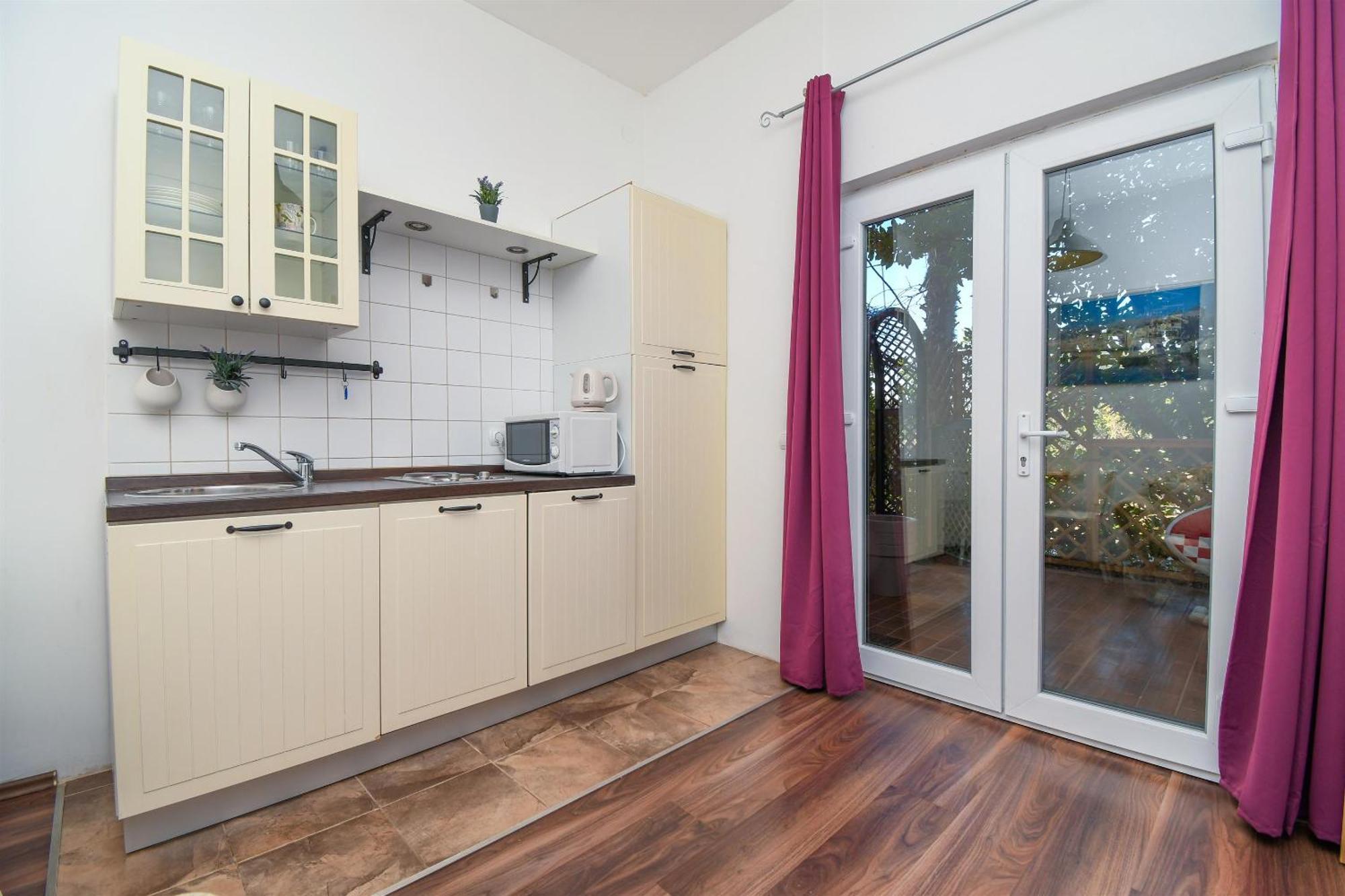 Apartments Biserka - 50 M From Beach Trogir Ngoại thất bức ảnh